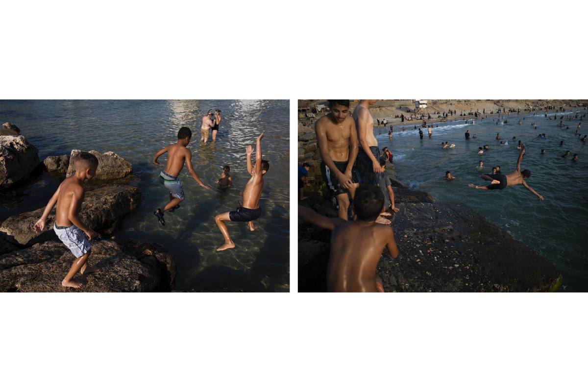 Playa del Mediterráneo, uno de los pocos espacios donde palestinos e israelitas pueden convivir sin muros