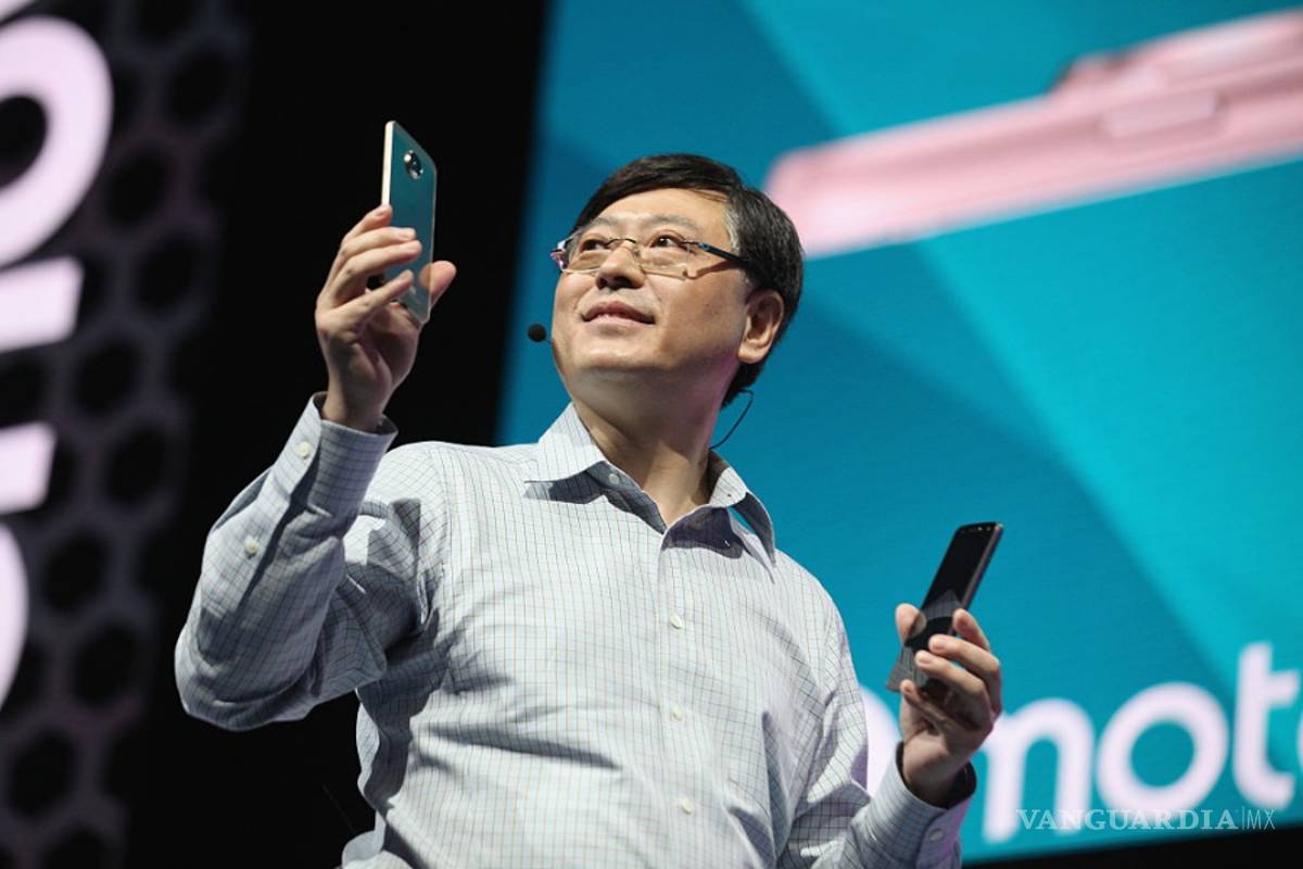 Lenovo pasa a la ofensiva en el mercado de smartphones en 2017