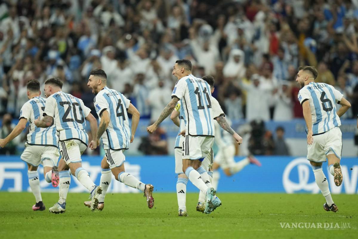 $!Celebración de los argentinos al término de los penales.