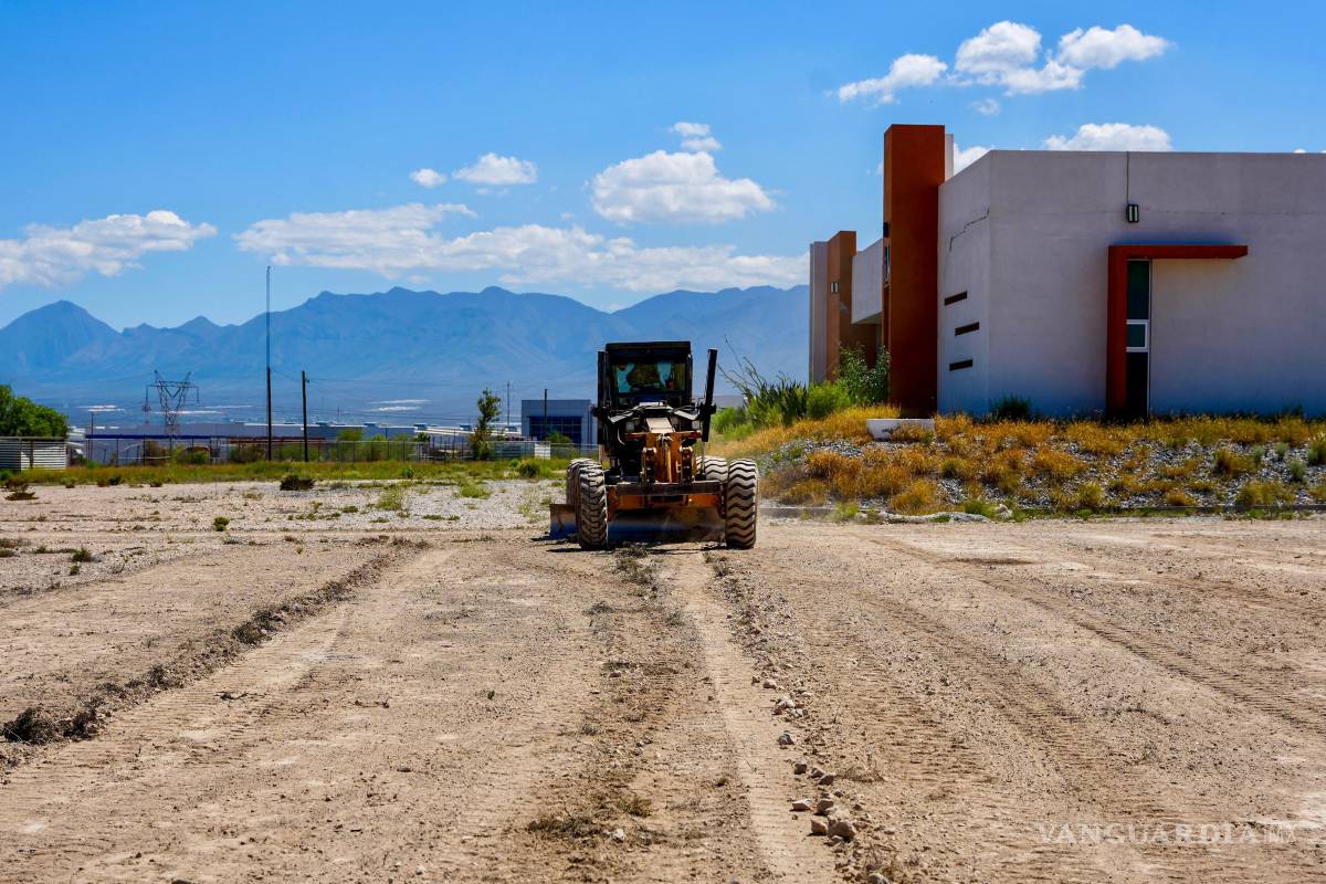 $!Brigadas de la Secretaría de Embellecimiento Urbano y Parques y Jardines encabezaron los trabajos.