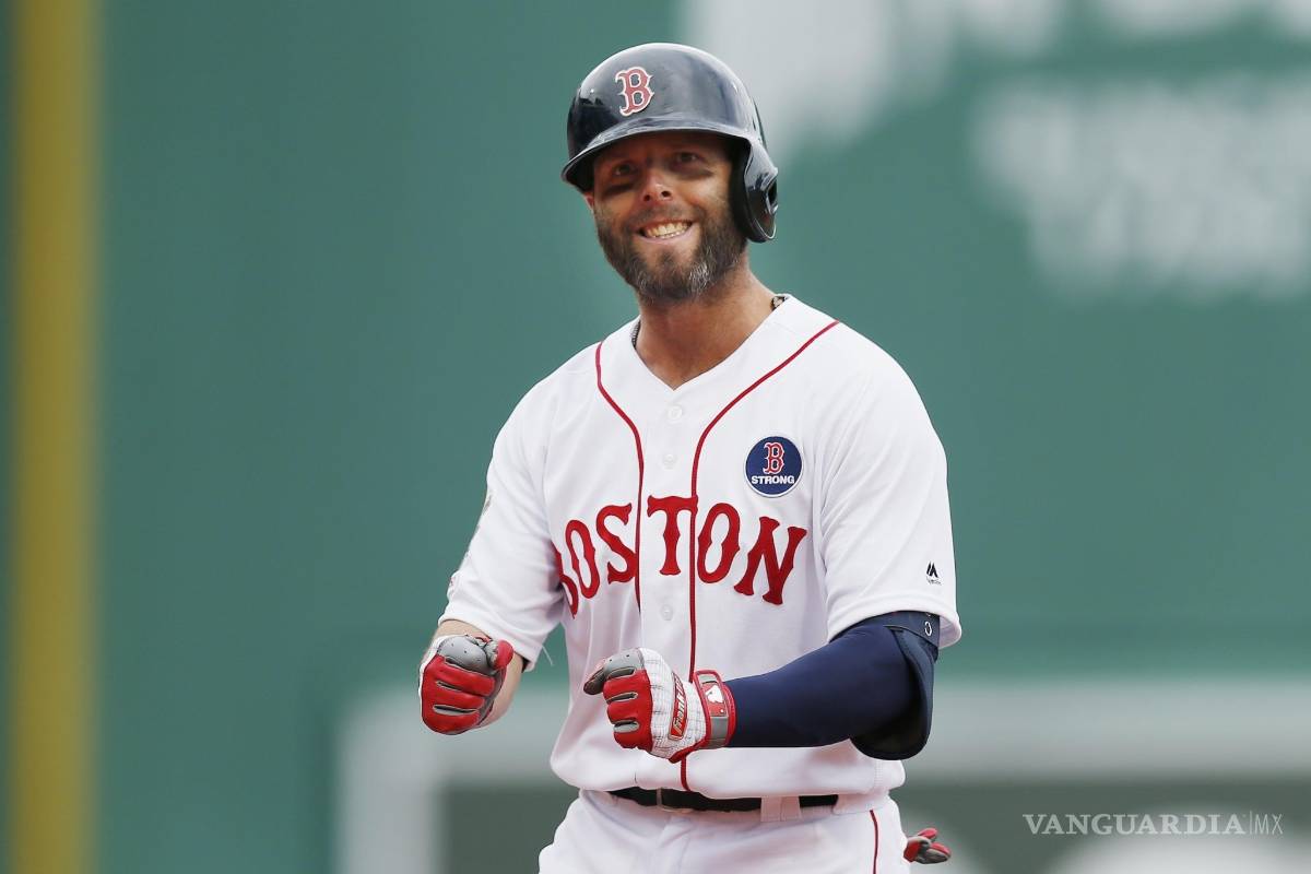 Dustin Pedroia, segunda base de Red Sox, anuncia su retiro del béisbol