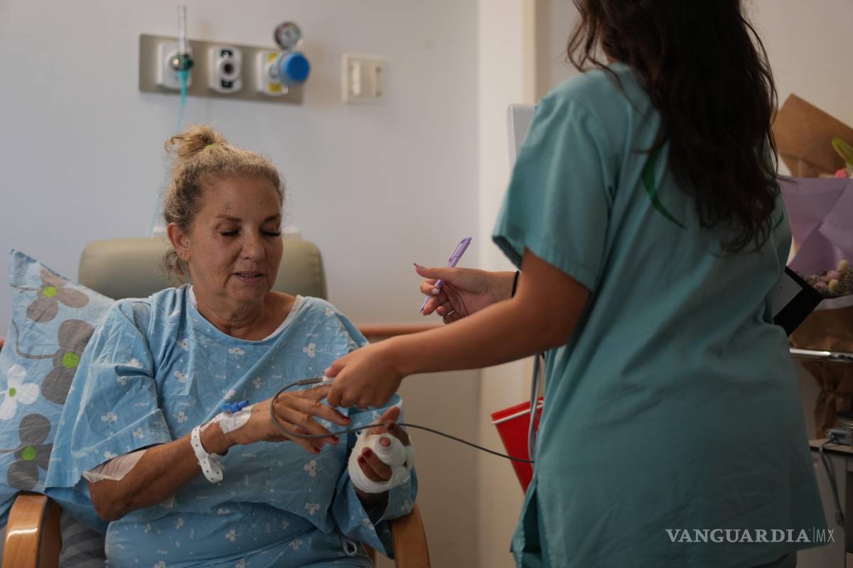 $!La fotoperiodista del Washington Post Heidi Levine recibe tratamiento en el hospital Beilinson, en Petah Tikva, Israel.