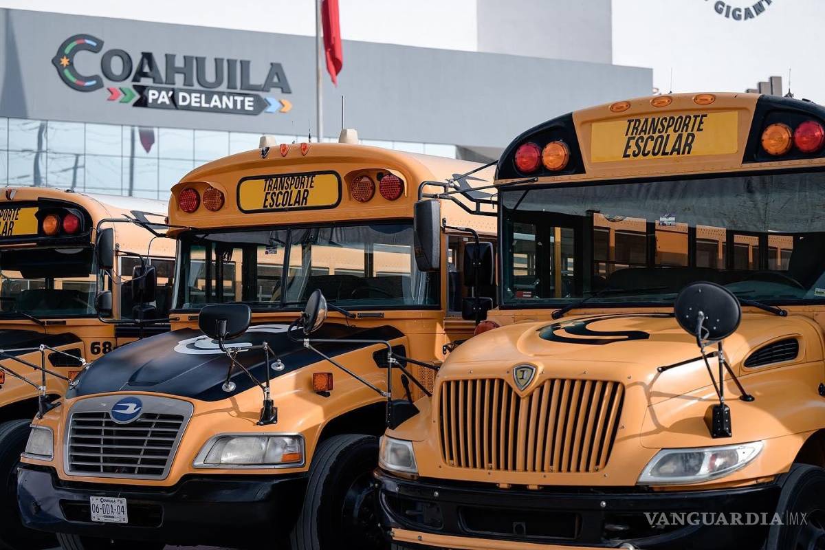 $!Las nuevas unidades de transporte escolar cuentan con sistemas de seguridad, GPS, y extintores para garantizar la seguridad de los estudiantes.