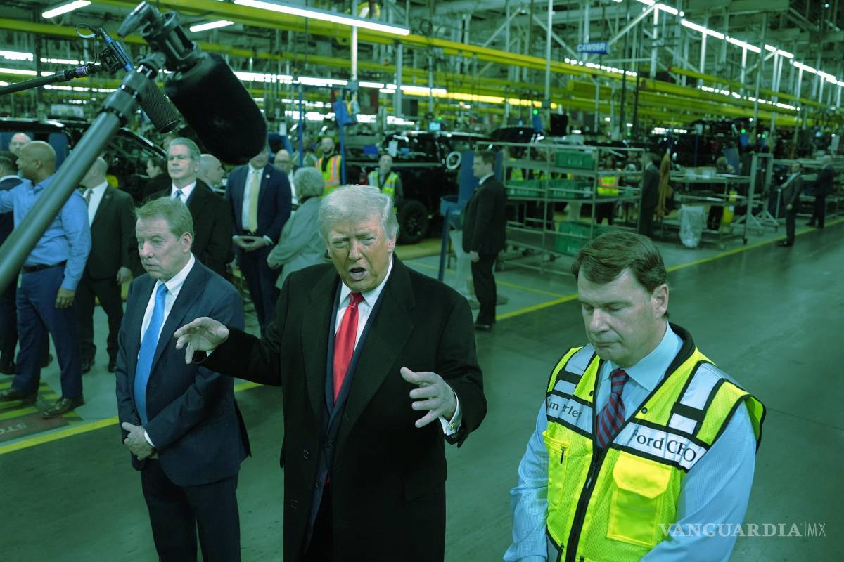 $!La reindustrialización del sector automotriz “no será barato”, según Eurasia Group.