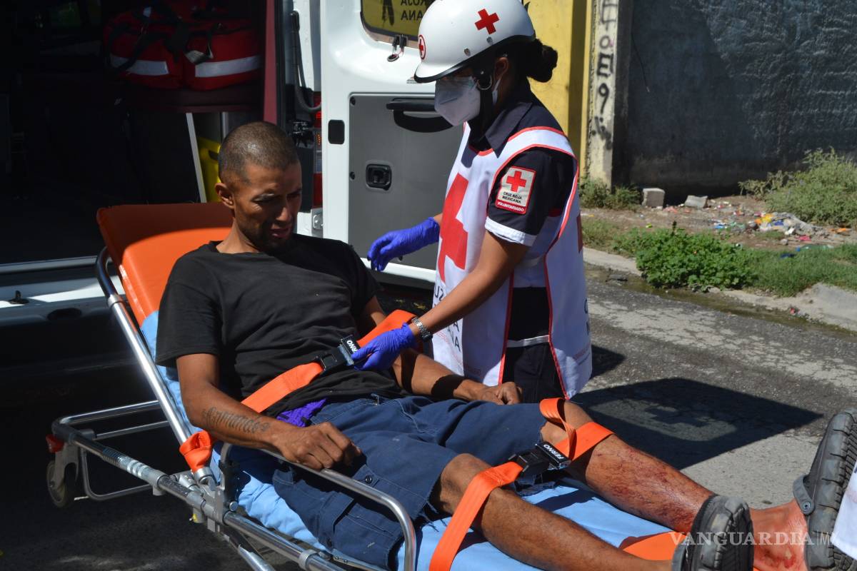 Por pegarle a can, dueño lo hiere con cuchillo en Saltillo