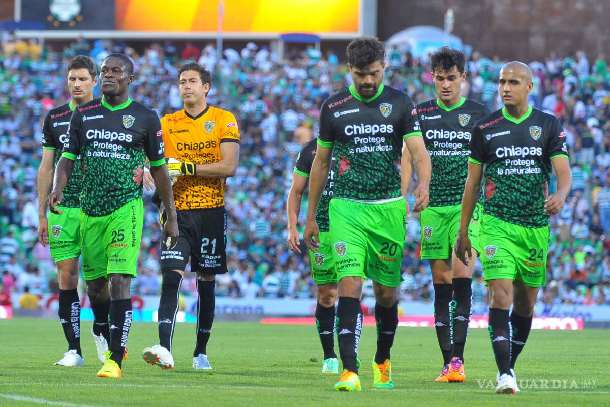Jaguares debió descender por reglamento