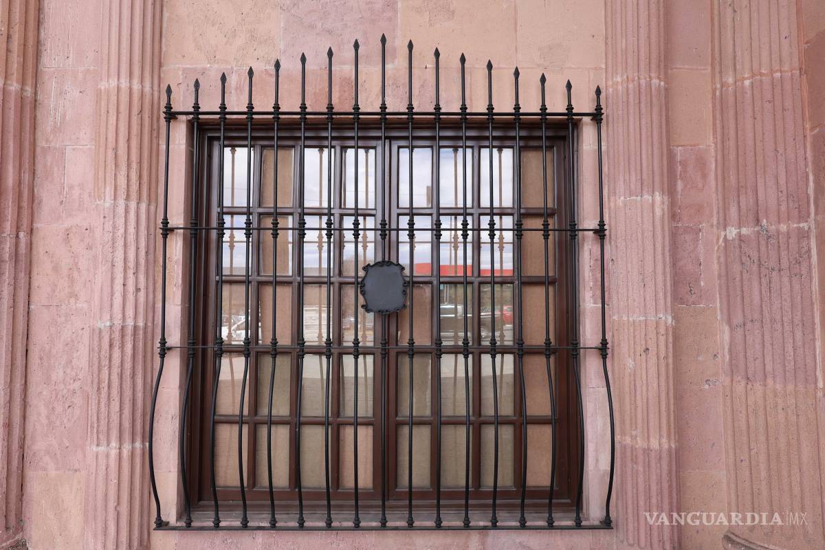 Protegen Palacio Legislativo de Coahuila, ante marcha del 8M