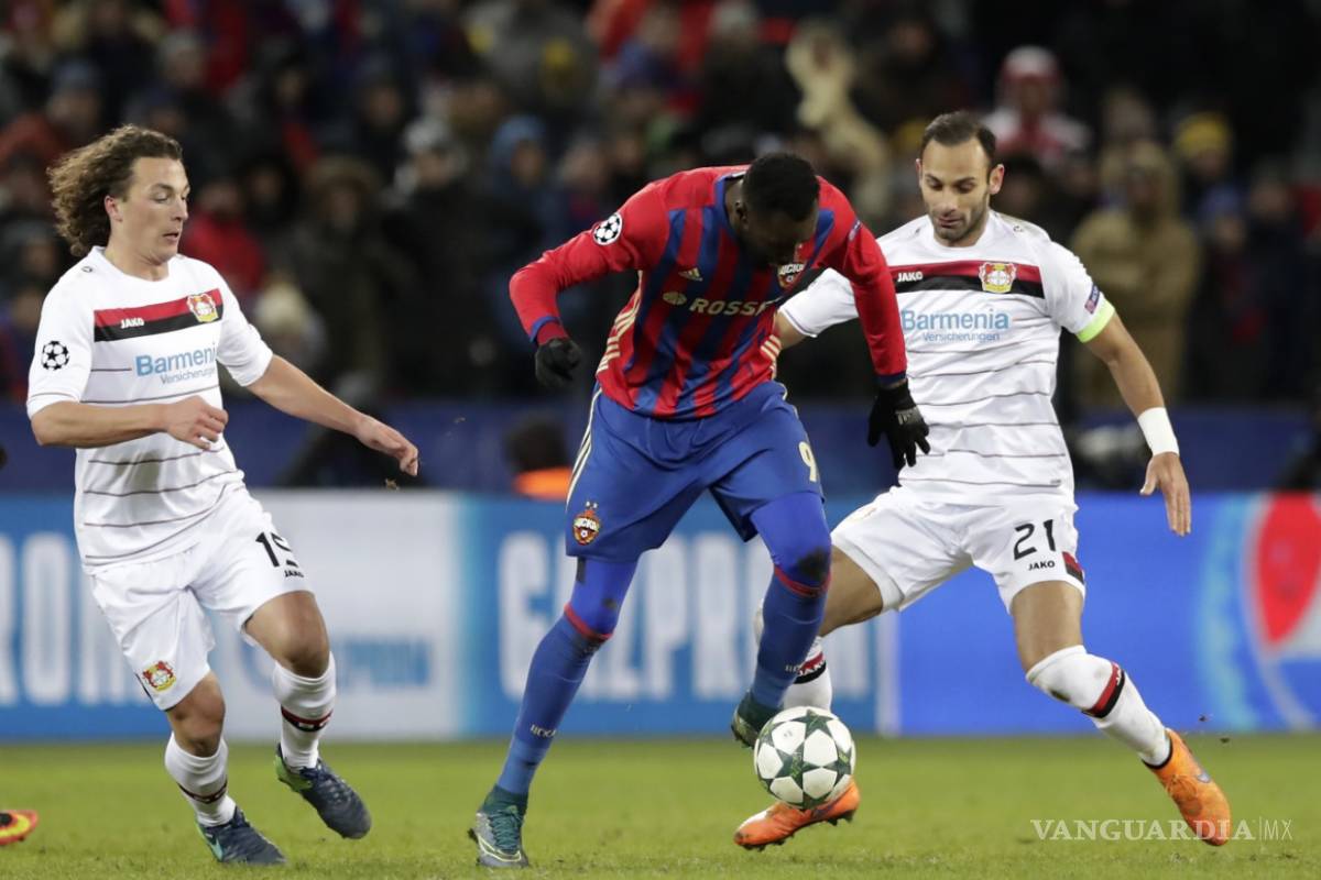 Bayer Leverkusen dejó pendiente su calificación a octavos