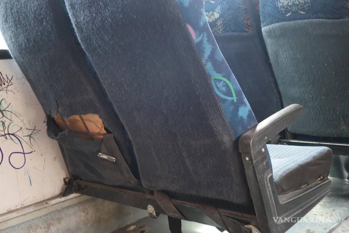 $!Estudiantes se pronunciaron inconformes ante el incremento, pues consideran que las condiciones del transporte público no se reflejan la tarifa.