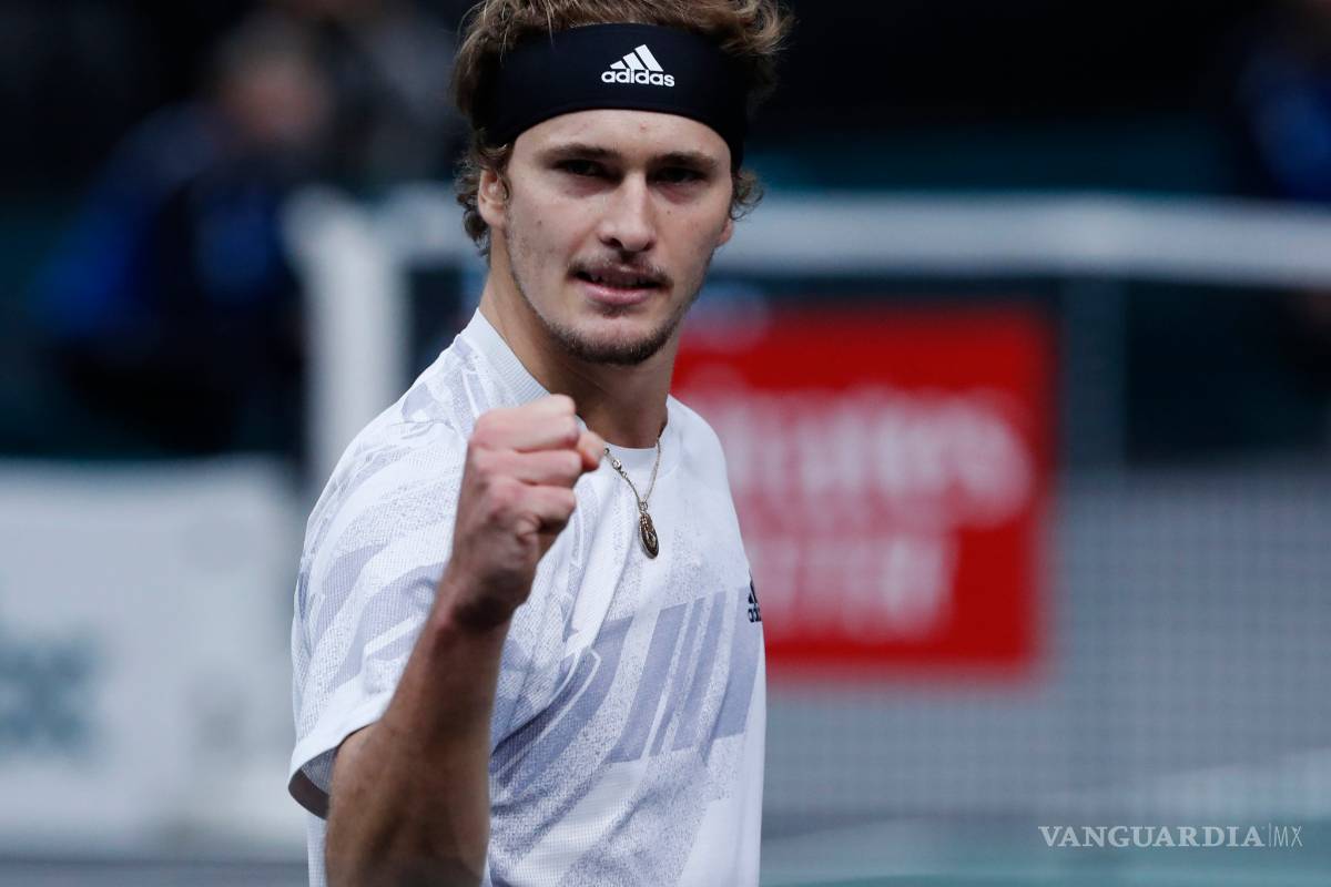 Zverev se crece en París