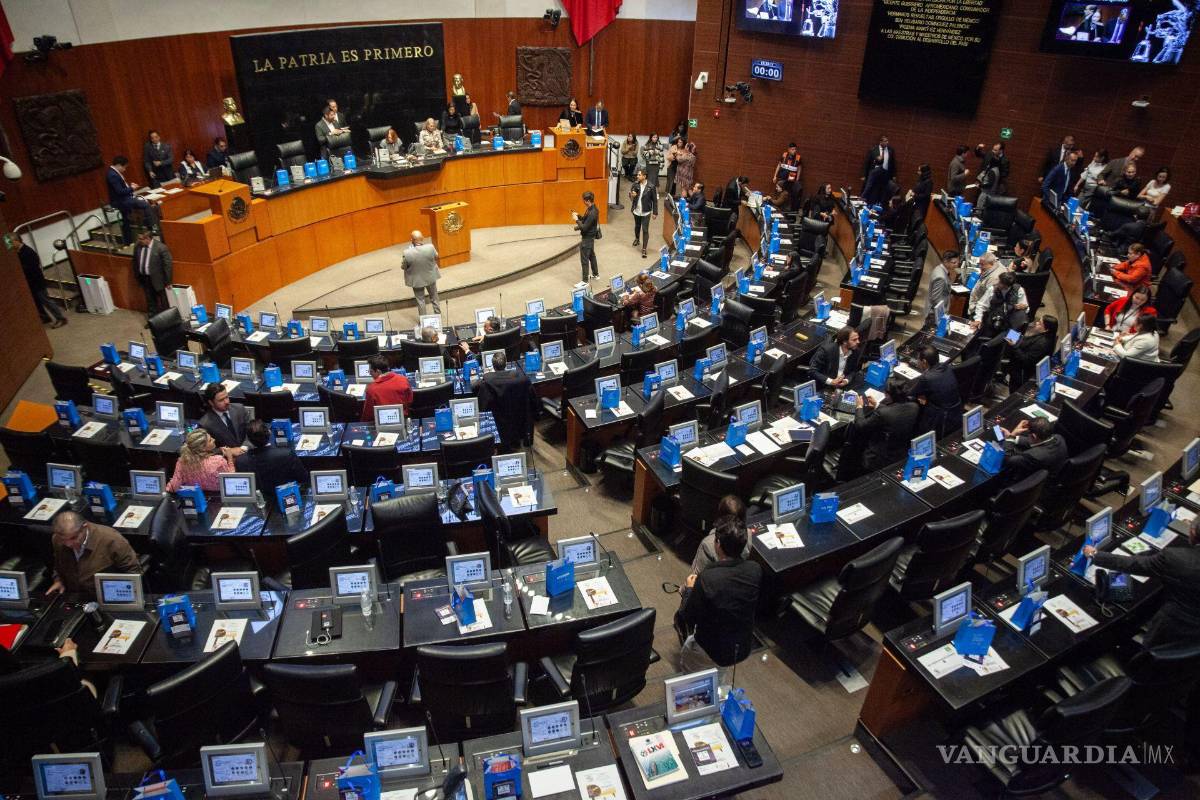 PRI busca frenar la ‘doble jugada’ de senadores con licencia en foros y misiones internacionales