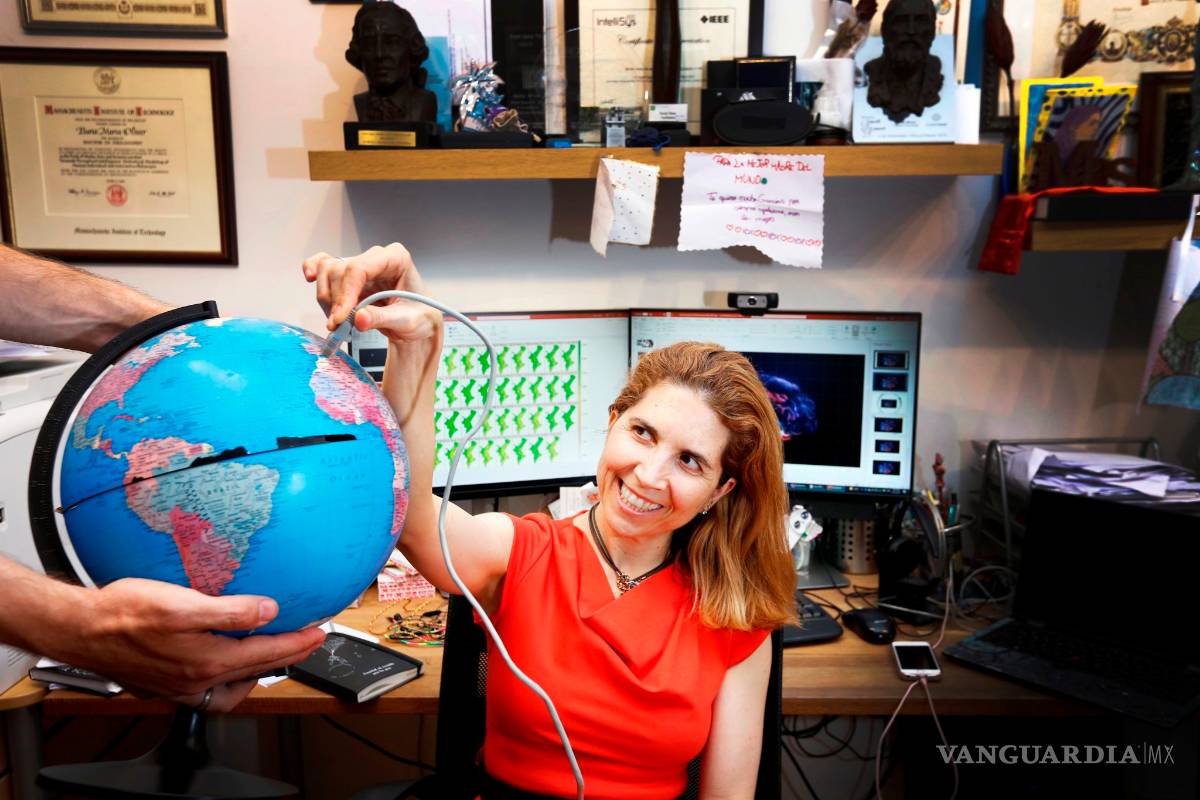 $!Redes sociales, un tsunami digital