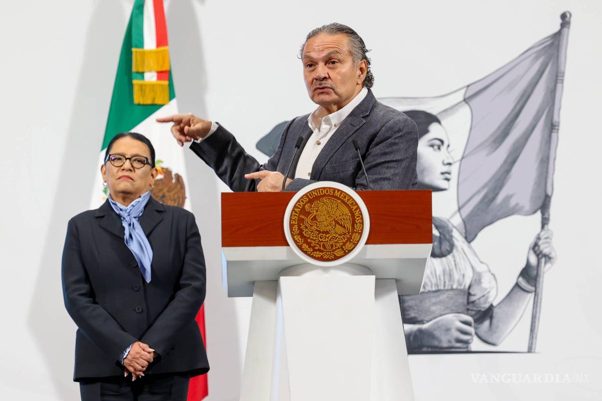 $!Octavio Romero Oropeza, director del Infonavit, compartió este lunes el programa que buscan implementar con los invasores de viviendas.