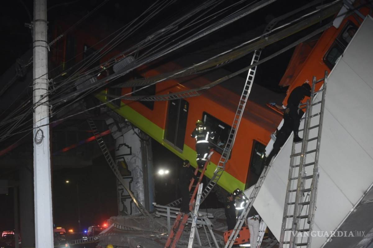 $!Imágenes del desplome en el metro en CDMX