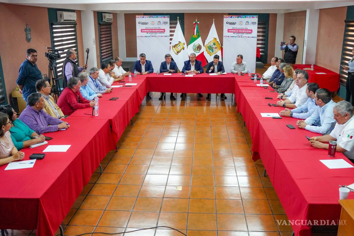 $!El alcalde Tomás Gutiérrez Merino encabeza la instalación del Consejo Municipal de Desarrollo Urbano 2025-2027.