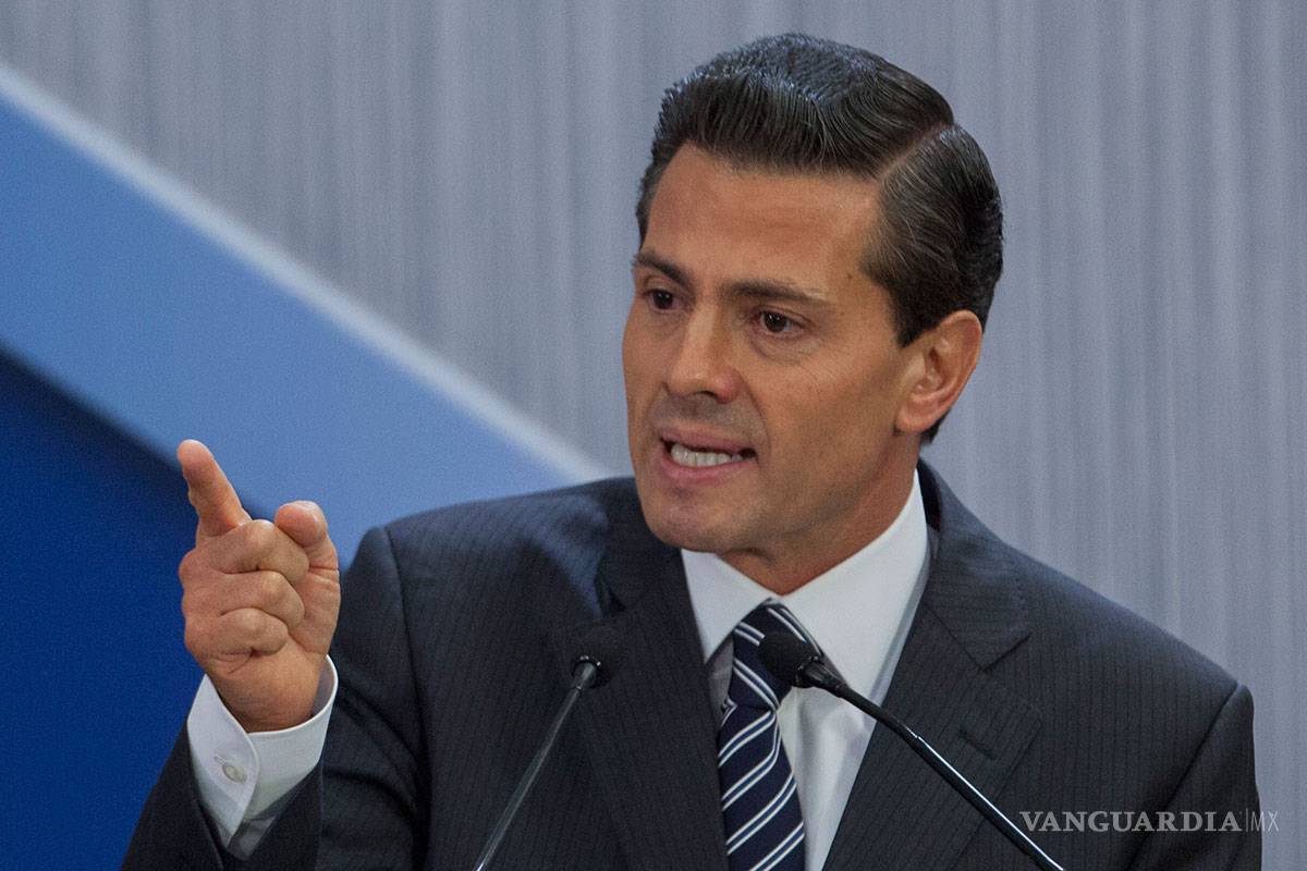 Advierte Peña Nieto: mexicanos pagarían deuda de Pemex si cancelan reforma energética