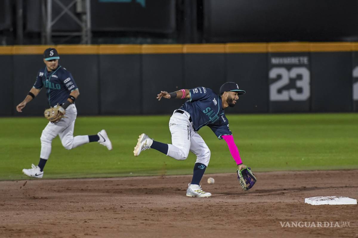 $!Saraperos de Saltillo no pudo cerrar la serie con barrida y cayó ante Tecos en el Estadio Francisco I. Madero.
