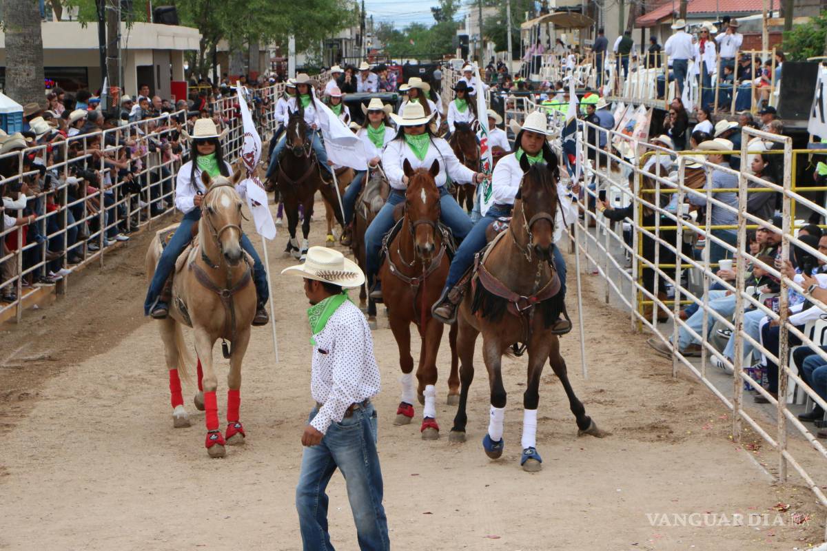 $!La línea de salida se llenó de emoción desde las primeras horas del día.