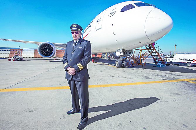 Surcará el cielo en compañía del Papa