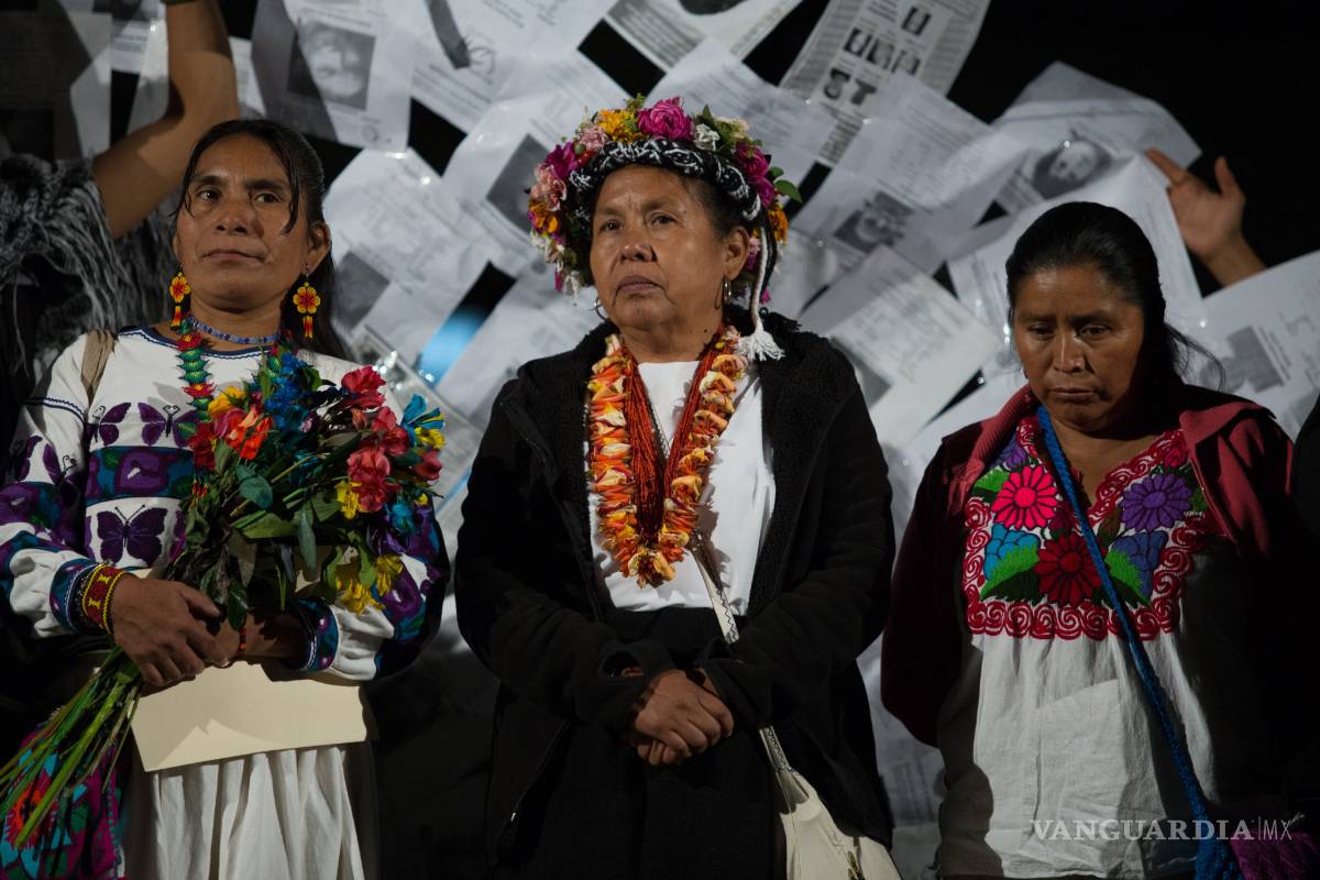 Marichuy supera a Ferriz de Con en recolección de firmas