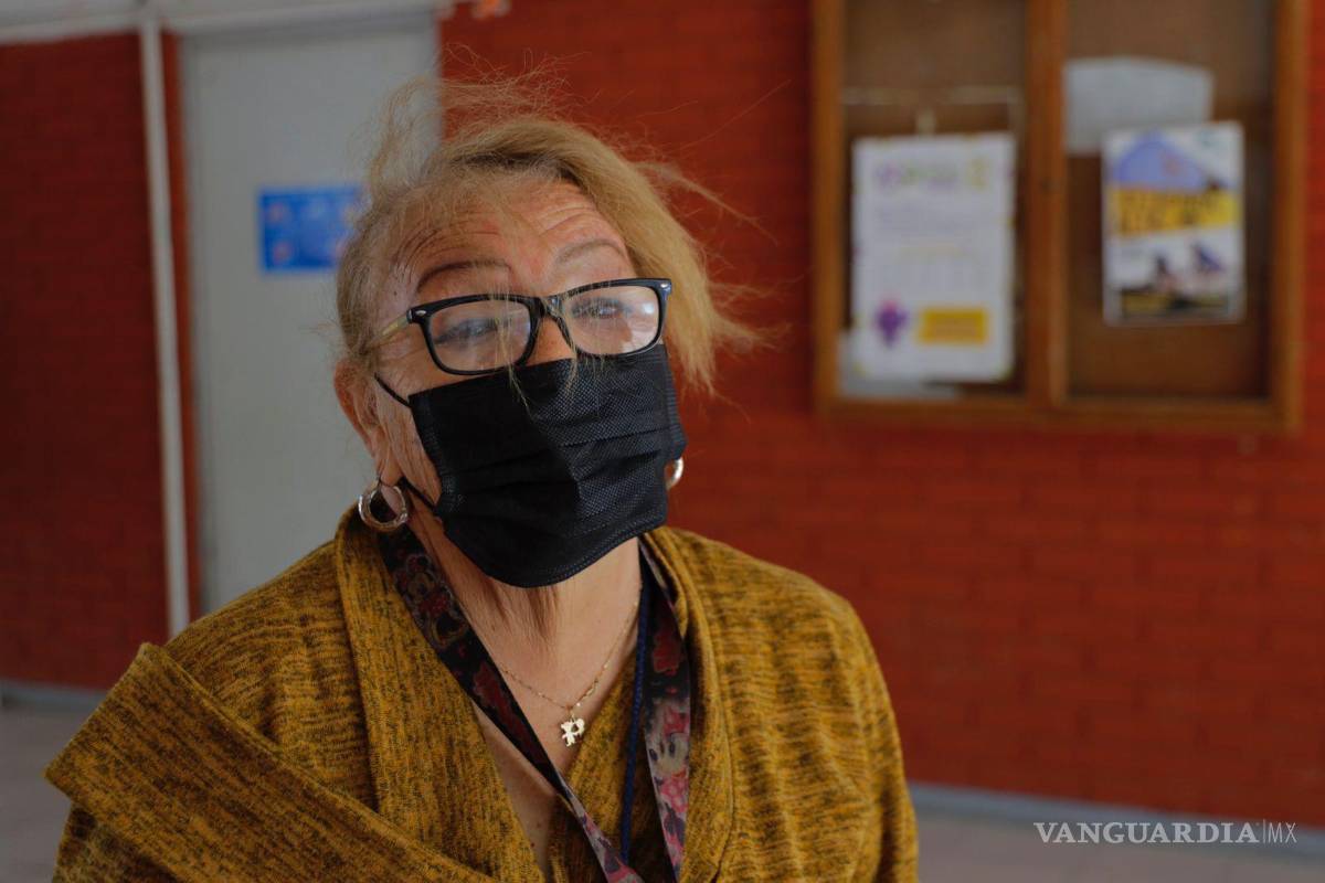 $!Ofelia Ramos, habitante de Saltillo en las votaciones de Revocación de Mandato.