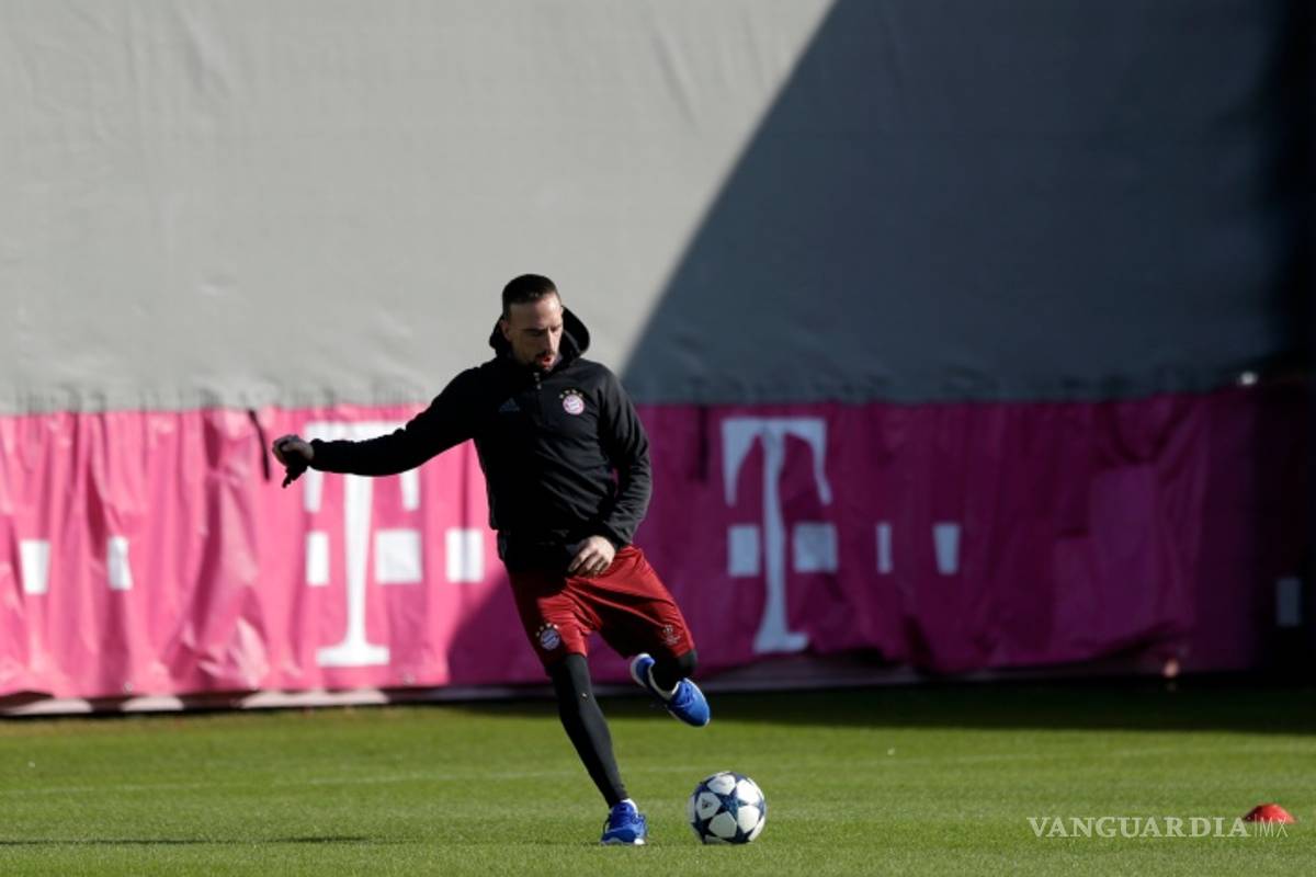 Ribéry cree que el Bayern puede repetir este año el triplete de 2013