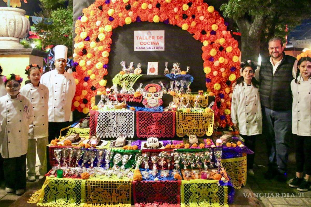 Ramos Arizpe: Familias siguen disfrutando del Festival de la Catrina y Feria del Tamal y Pan de Pulque
