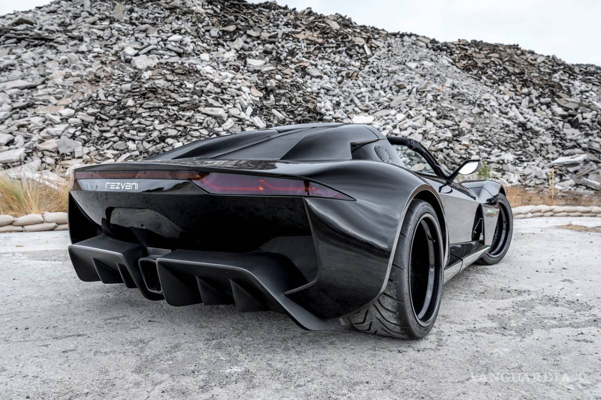 $!Rezvani Beast Alpha X Blackbird, bestia de 700 HP de 4 cilindros