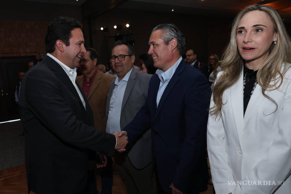 $!El foro reunió a especialistas en urbanismo, finanzas y participación ciudadana para debatir estrategias de gobierno abierto y rendición de cuentas.