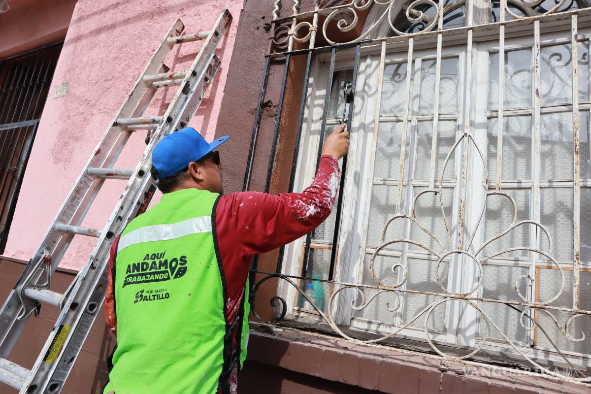Saltillo intensifica acciones de embellecimiento en la calle Nicolás Bravo