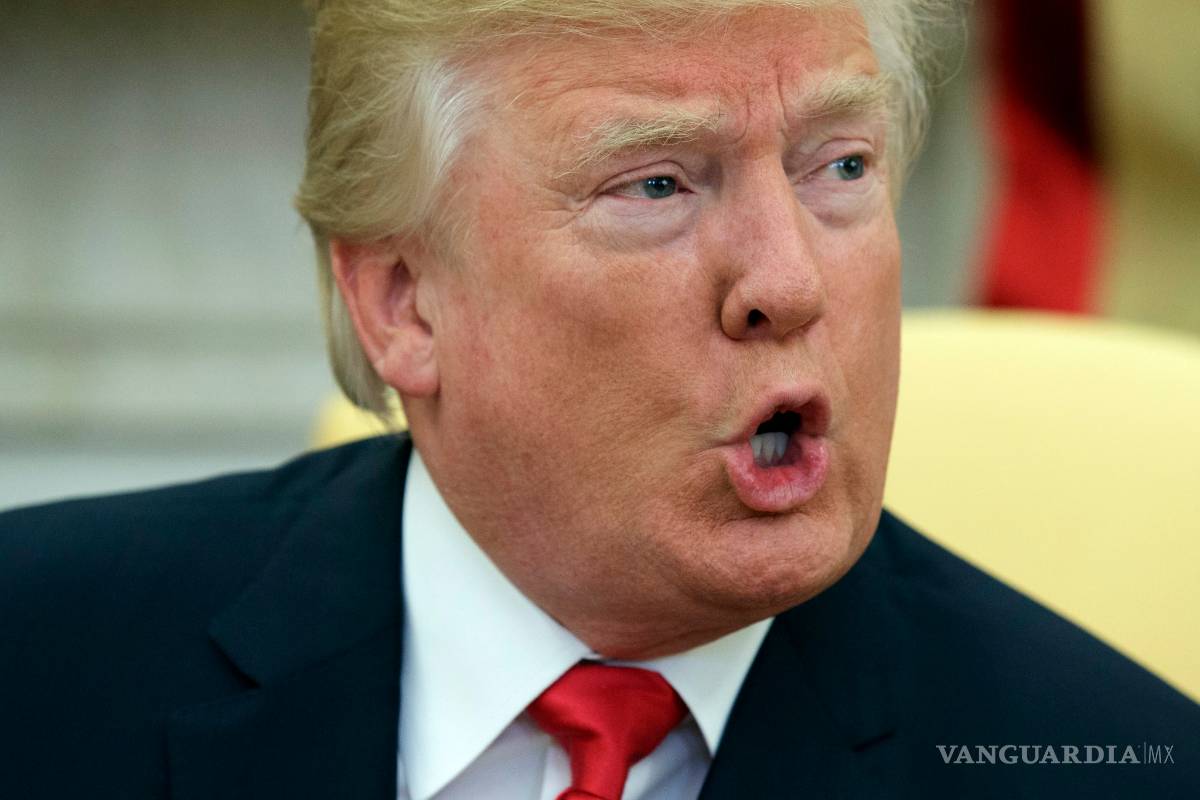 Acusa Trump a los demócratas de "obstruir" su plan fiscal en el Congreso