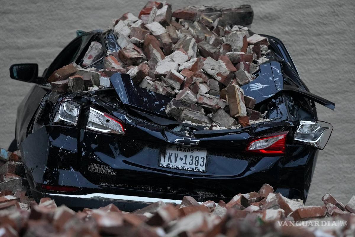 Así amanece Houston tras el paso de potentes tormentas que dejaron 4 muertos y a 900,000 viviendas y negocios sin electricidad (fotos)