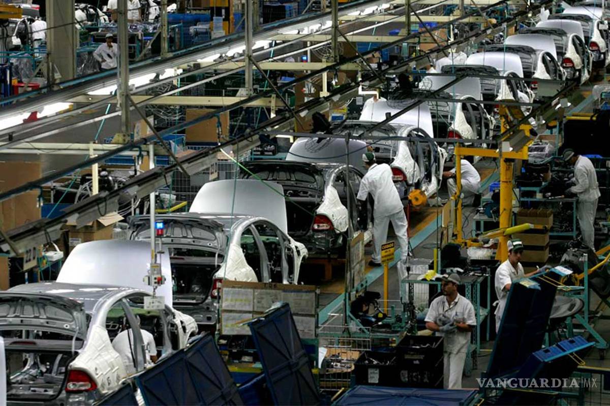 En riesgo 2.6 millones de autos por arancel de EU