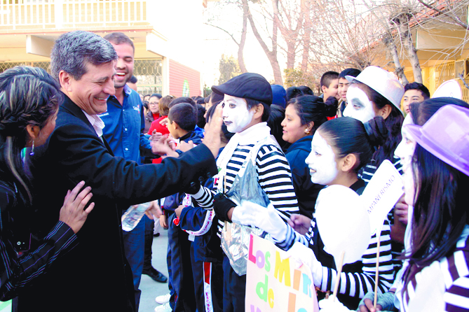 Alumnos de 35 secundarias de Saltillo inician campaña de reciclaje