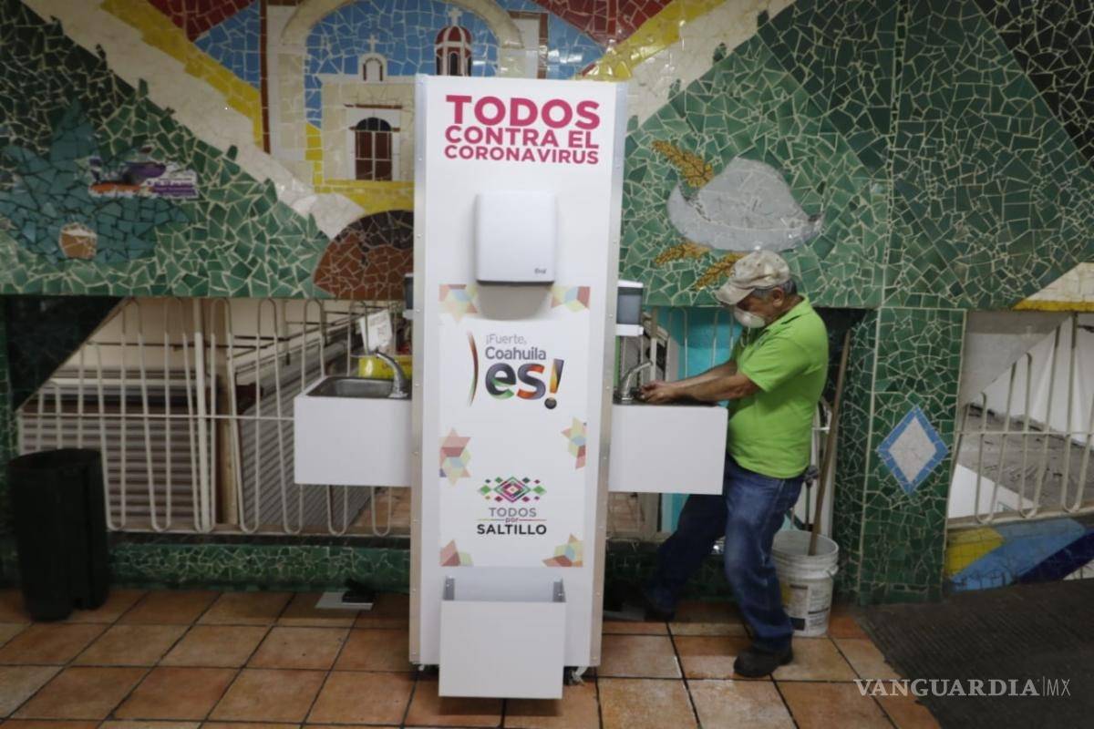 Colocan en Saltillo lavamanos portátiles