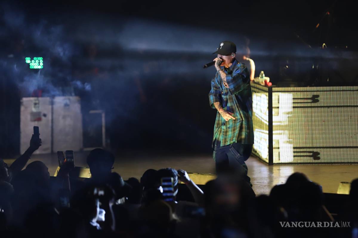$!El cantante guanajuatense engalanó a todos los presentes.