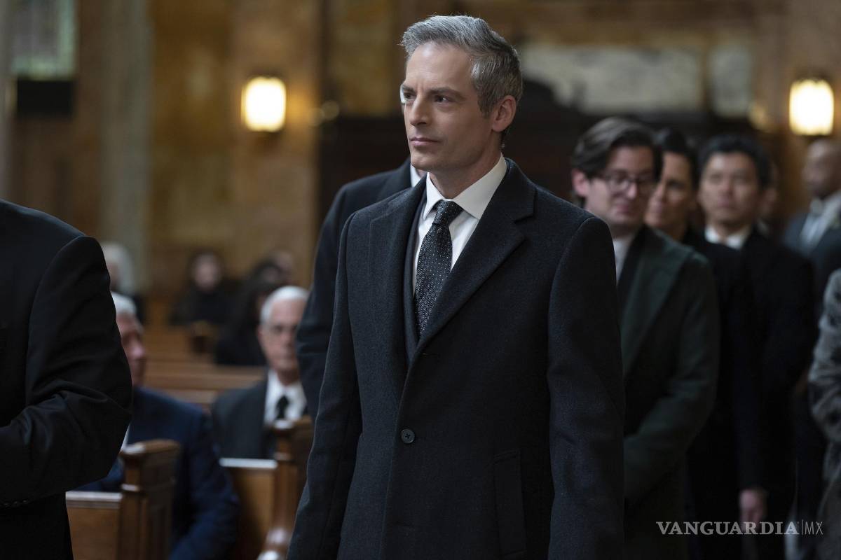 $!Justin Kirk como Jeryd Mencken en una escena de la serie.