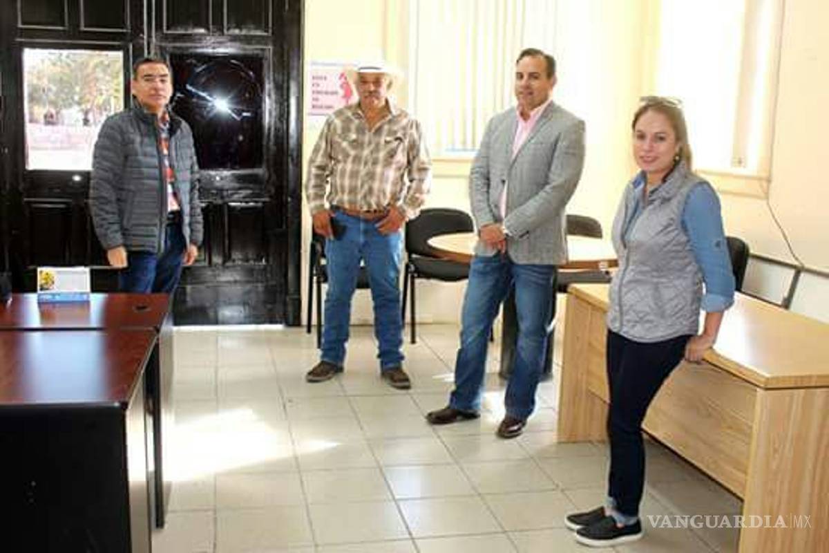 $!Alcaldes de Sabinas se integran al proceso de entrega-recepción