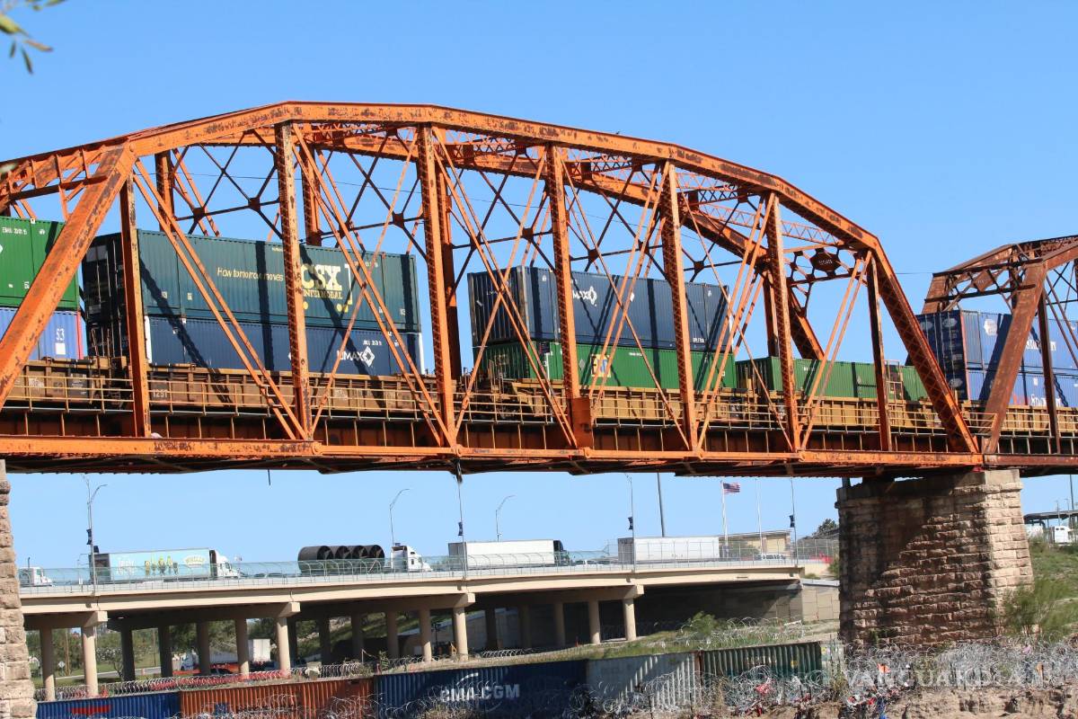 Suspenden cruces ferroviarios a EU en frontera de Piedras Negras con Texas