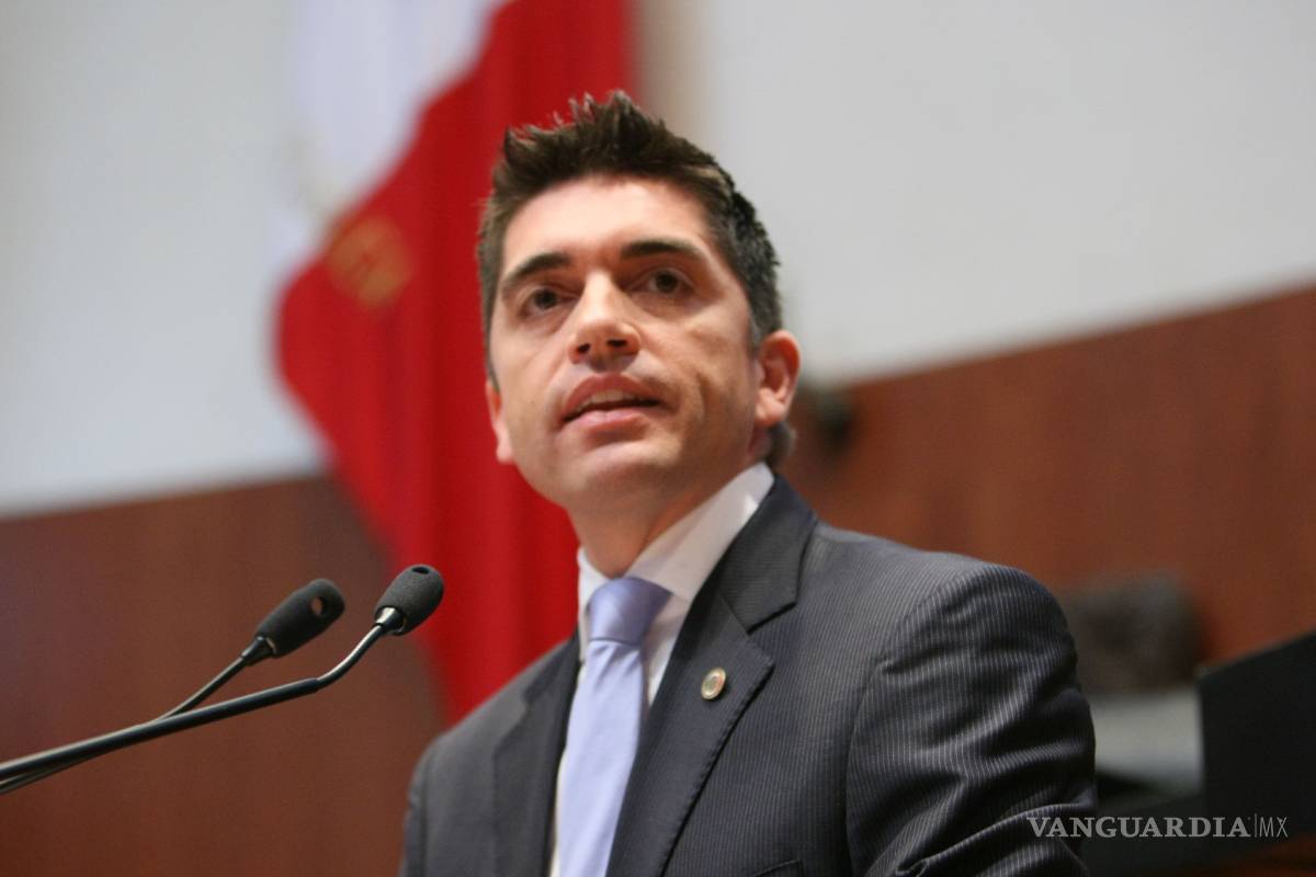 No investiga PGR denuncia por empresas ‘fantasma’: Luis Fernando Salazar