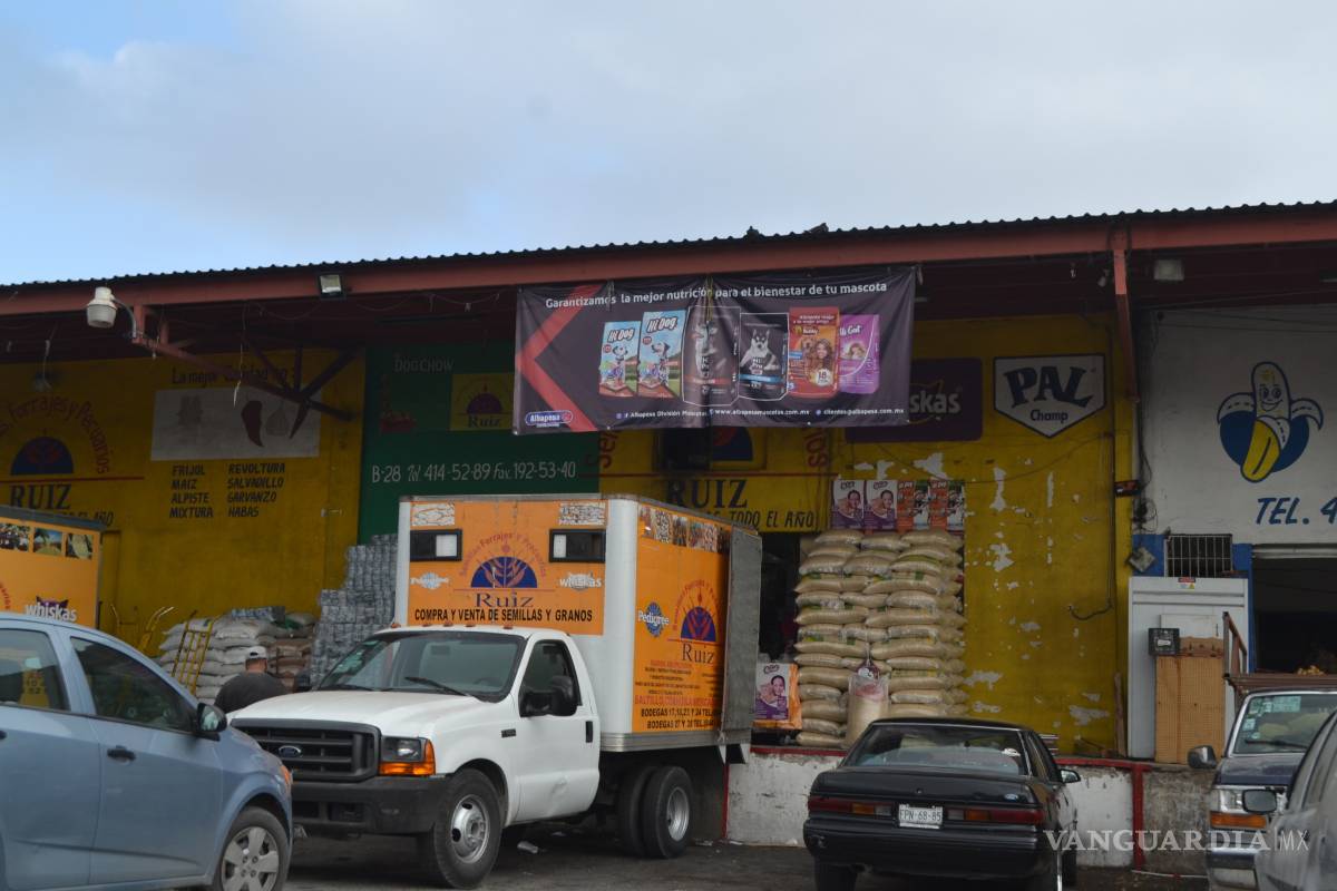 Se roban 2 armas y $156 mil de central de abastos