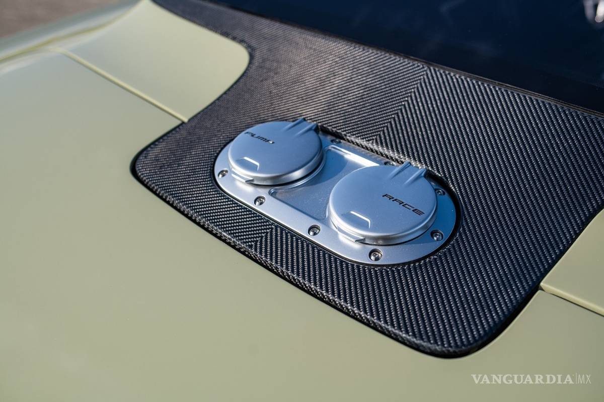 $!Chevrolet Camaro "Valkyrja", bestia de los sesenta renacida con 890 hp