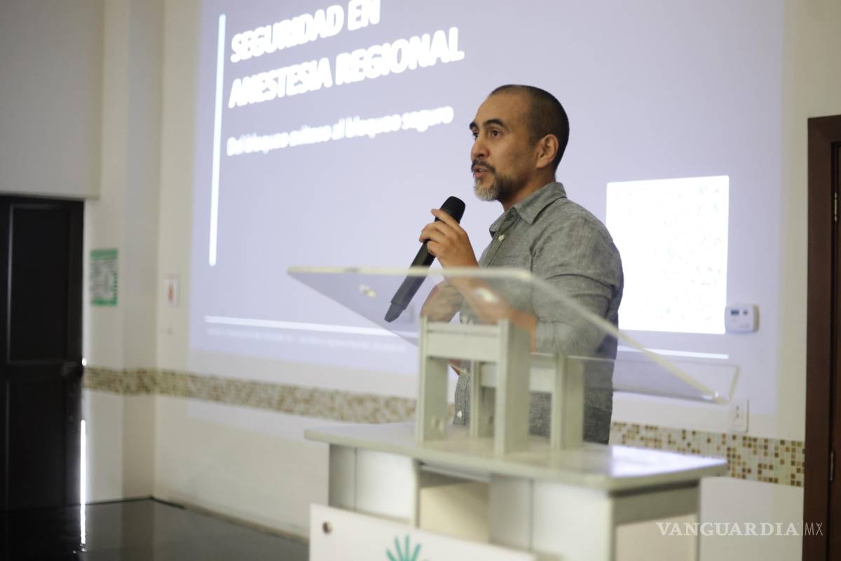 $!El encuentro reunió a 113 asistentes y 32 profesores nacionales durante dos jornadas de actualización médica en Saltillo.