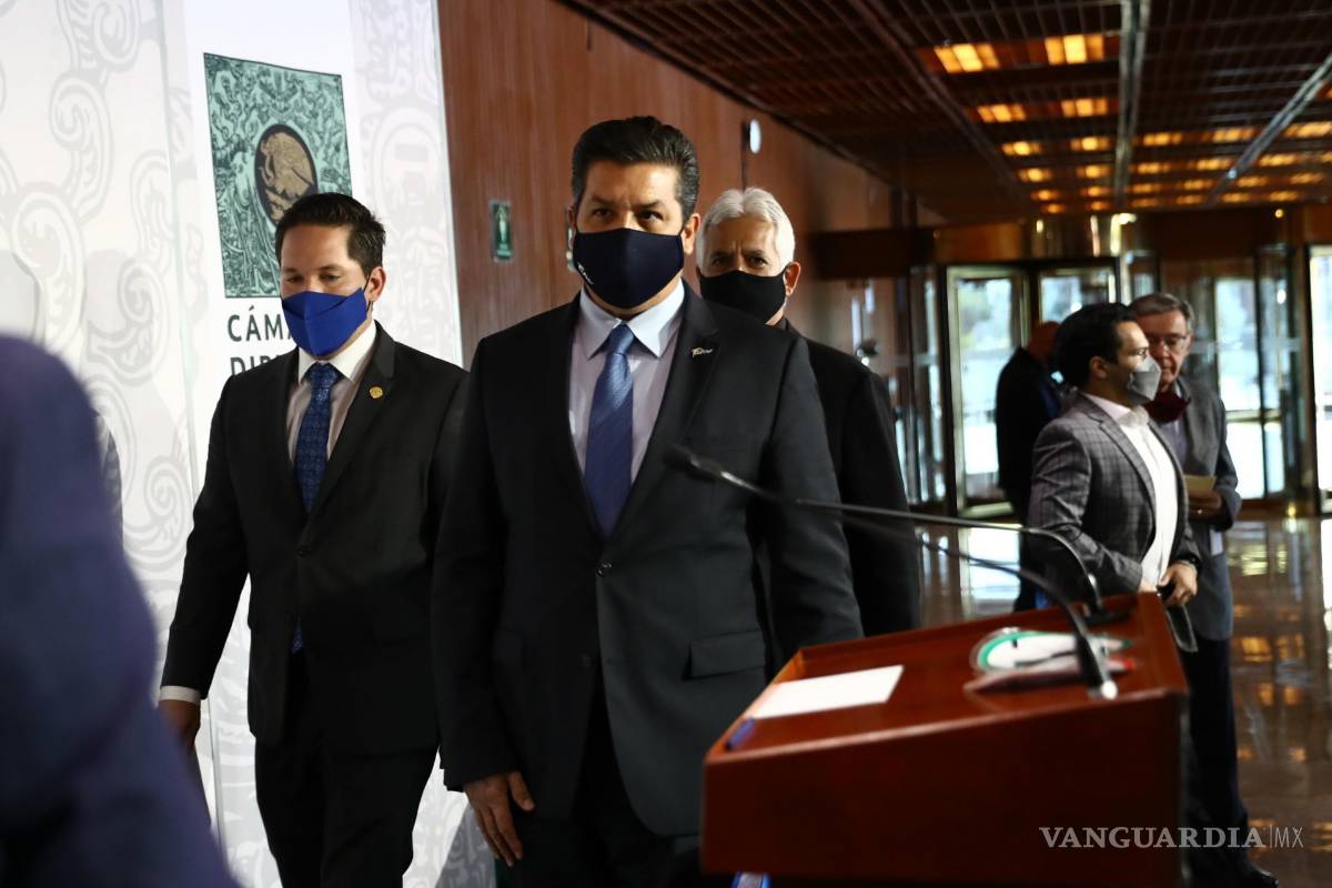 Acusa Cabeza de Vaca a la UIF de filtrar información confidencial a EU