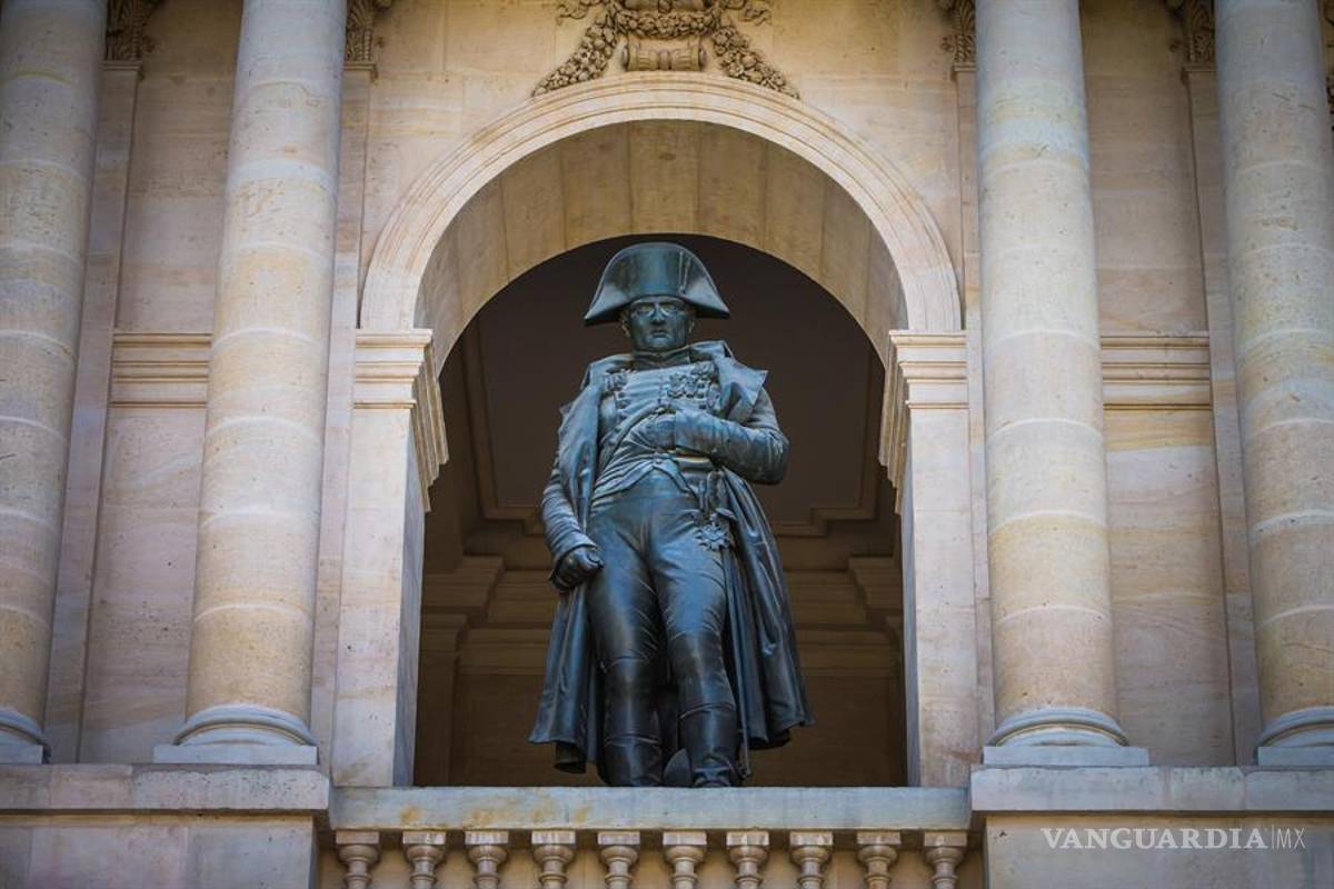 Restauran el mausoleo de Napoleón por el bicentenario de su muerte en Francia