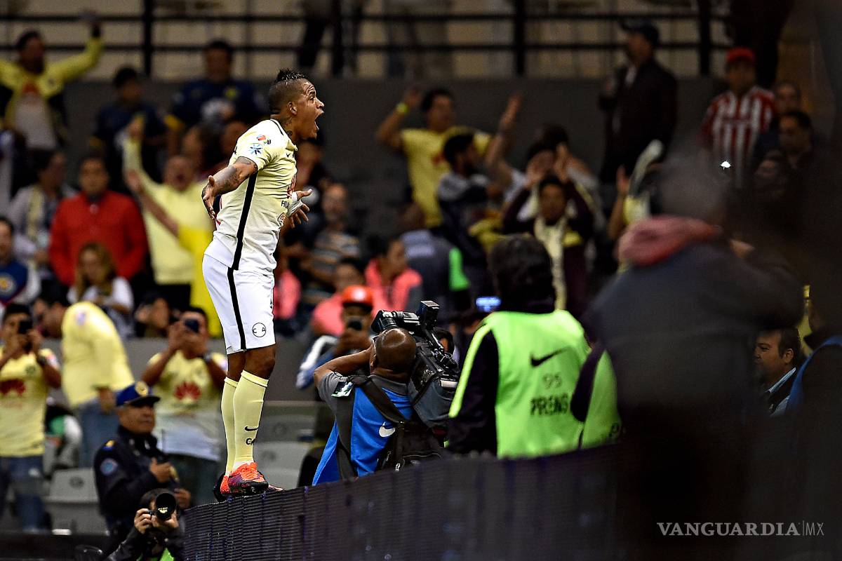 Televisa 'goleó' a TV Azteca en el rating del Clásico