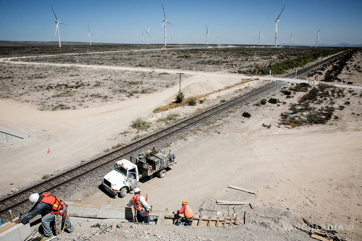 $!Parque Eólico de Coahuila registra un avance del 80 por ciento en su construcción