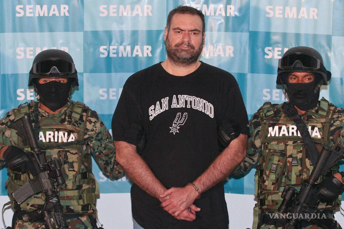 $!Sergio Enrique Villarreal Barragán (a) El Grande, considerado como el principal operador de la organización criminal de los Beltrán Leyva, fue presentado fue detenido en Puebla en el 2010.