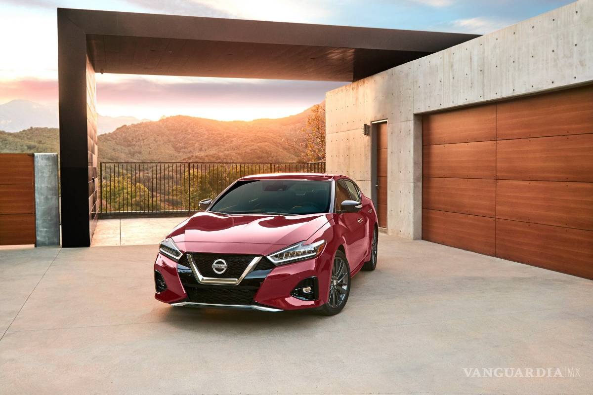 $!Nissan presenta el nuevo Maxima; más llamativo, sobre todo en el interior