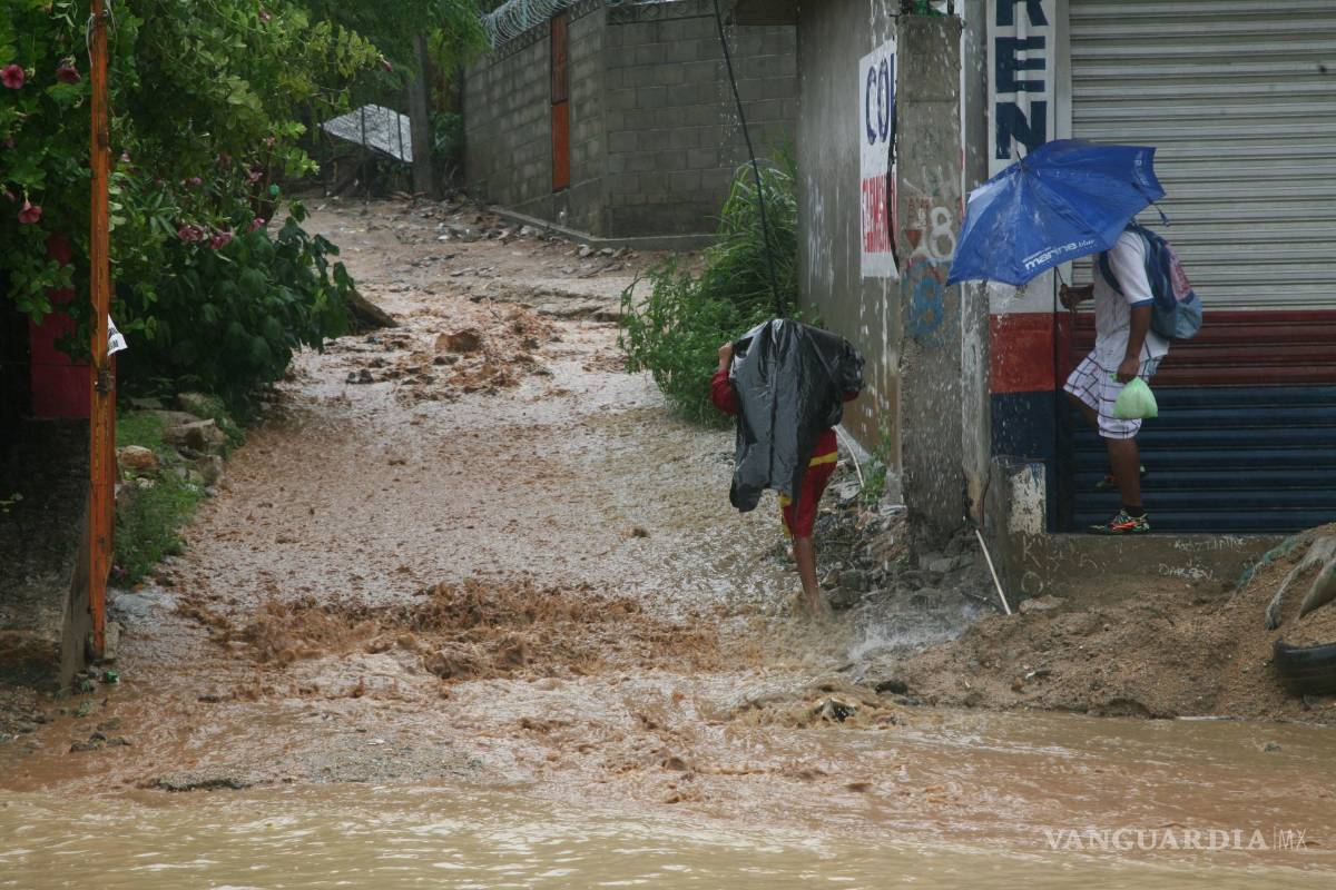 Huracán 'Enrique' se intensificará en las próximas horas en el Pacífico